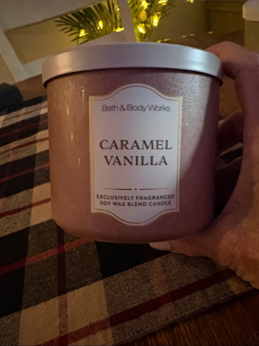 Nwt Caramel Vanilla new fall candle from B&B